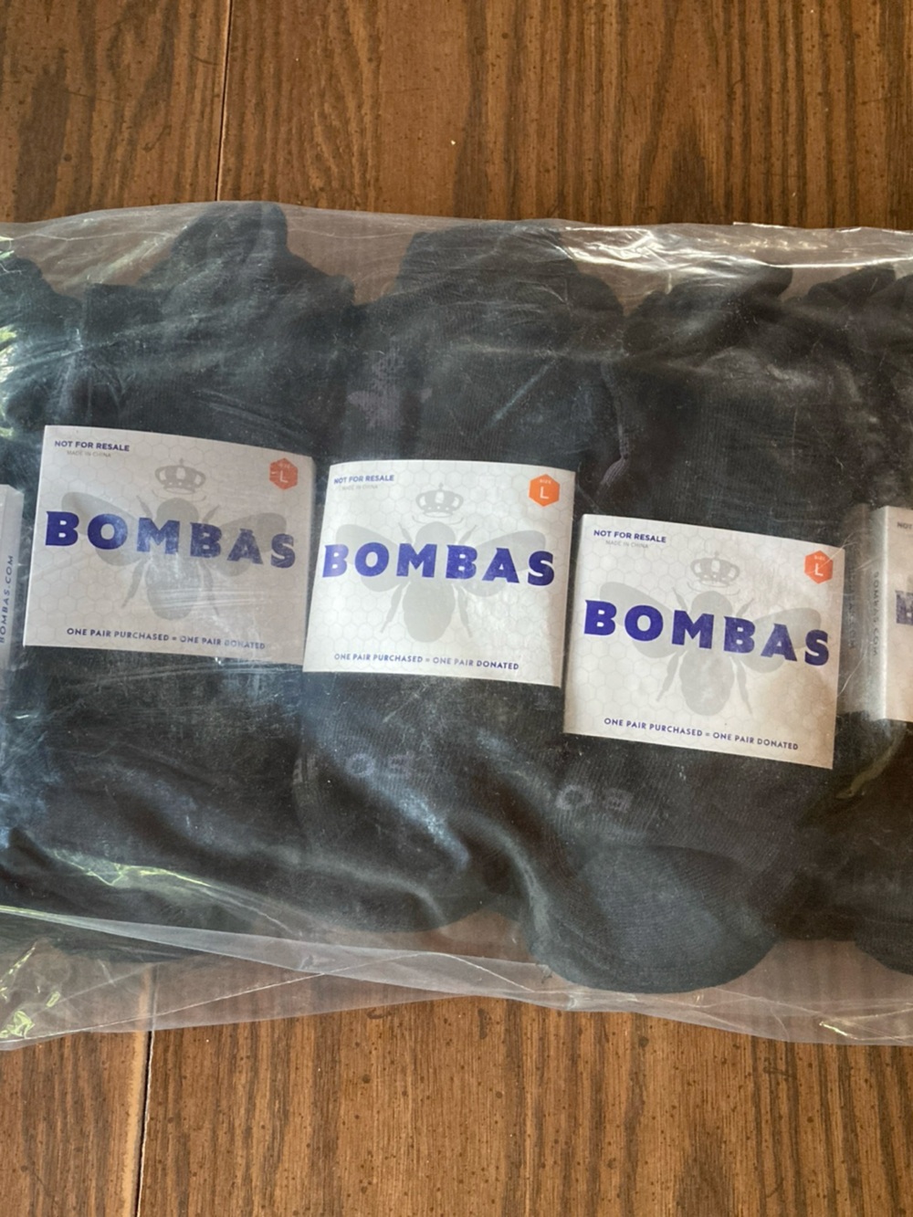 25 pair NEW Bombas crew black  socks unisex size large